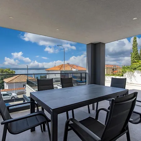 Luxury Pool With Sea View - Happy Apartment Crikvenica
