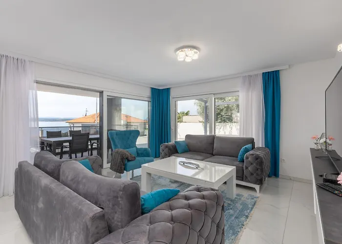 Luxury Pool With Sea View - Happy * تْسْغيكفانِتْسا