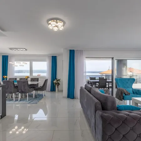 Luxury Pool With Sea View - Happy Appartamento