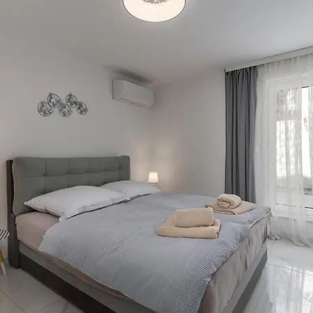 Luxury Pool With Sea View - Happy *