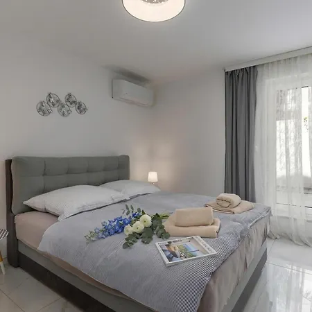 Luxury Pool With Sea View - Happy Apartamento *