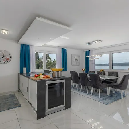 דירה Luxury Pool With Sea View - Happy