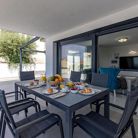 Luxury Pool With Sea View - Happy Crikvenica